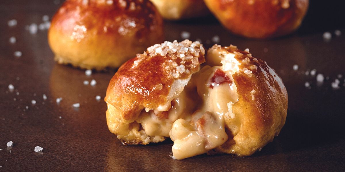 Mac Pretzel Bites