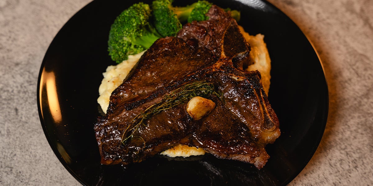 COFFEE CRUSTED STEAK