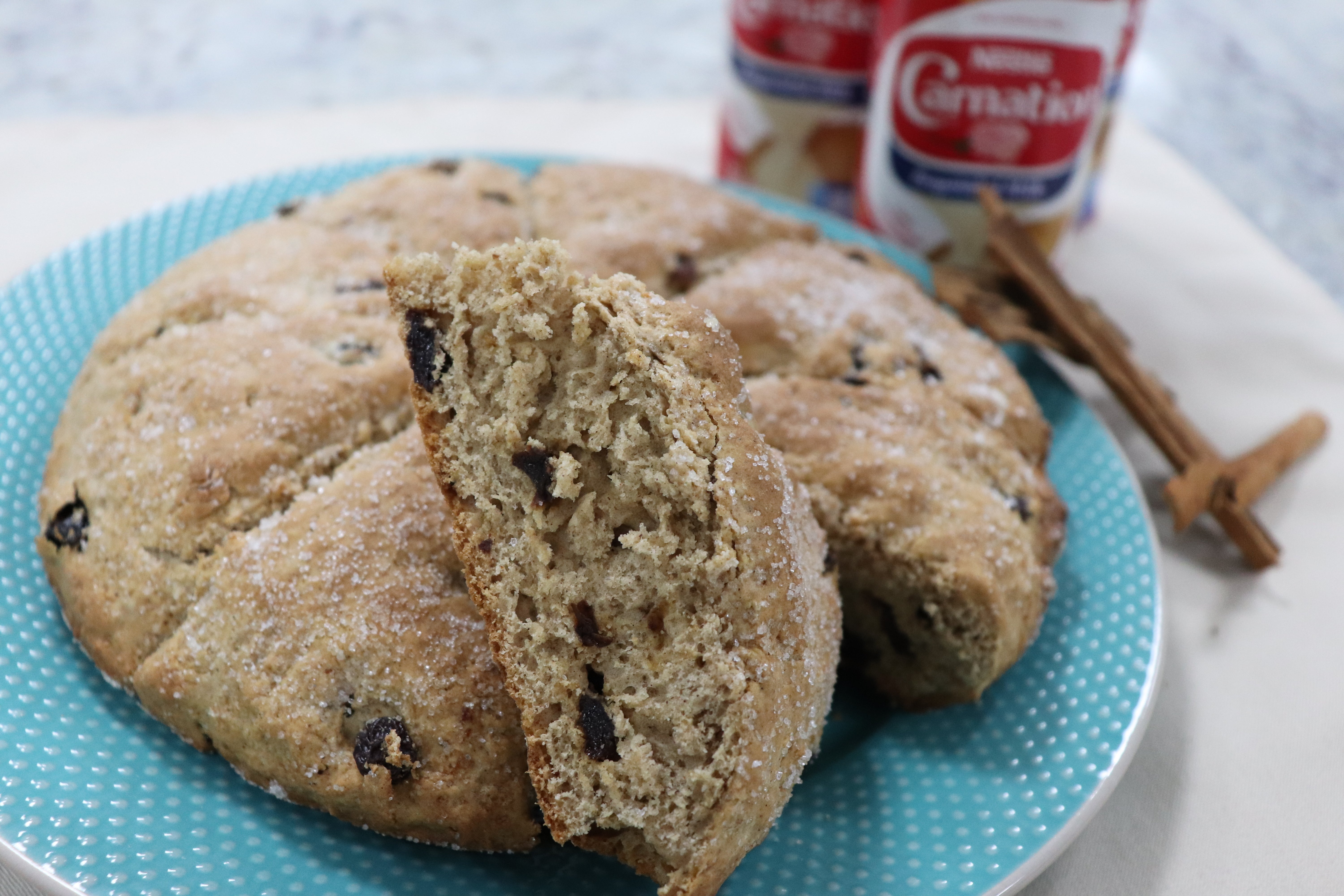 Cinnamon Raisin Biscuits | Nestlé Recipes