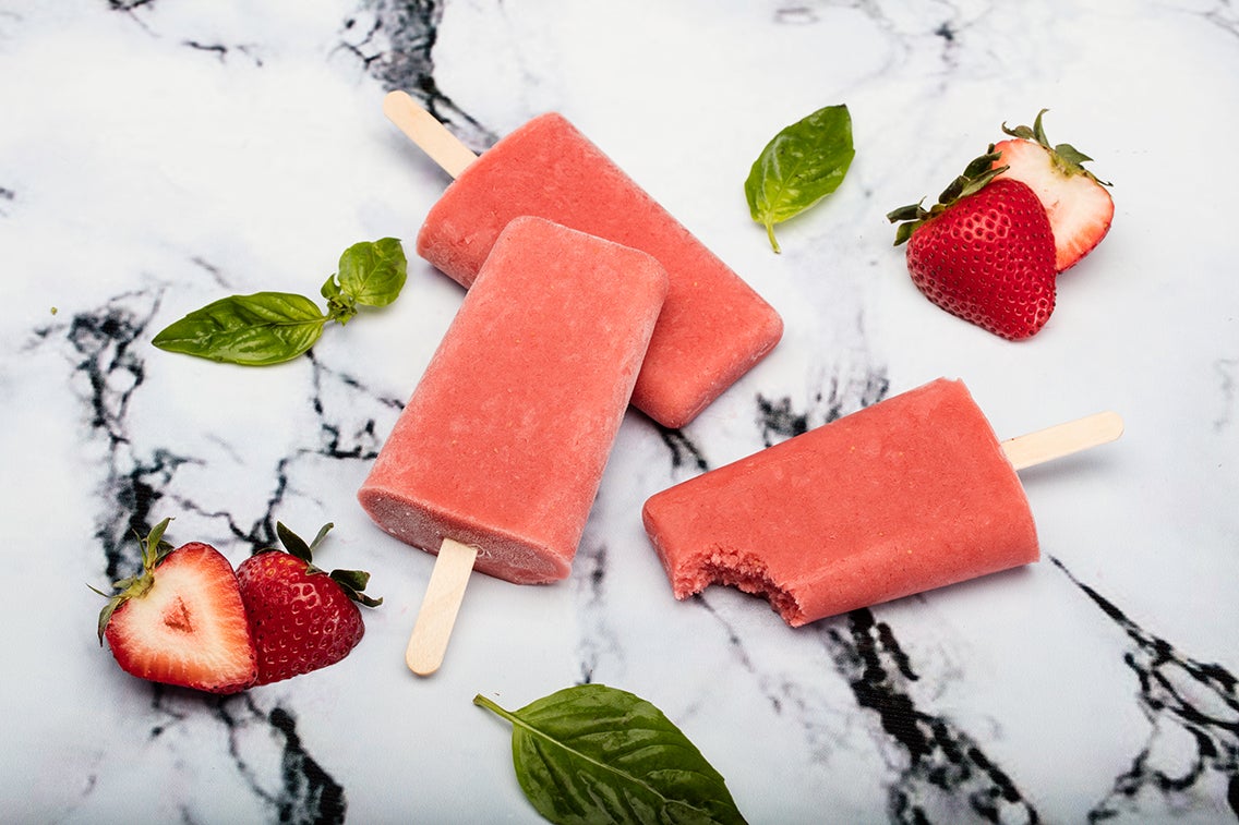 Strawberry Smoothie Popsicles | Nestlé Recipes