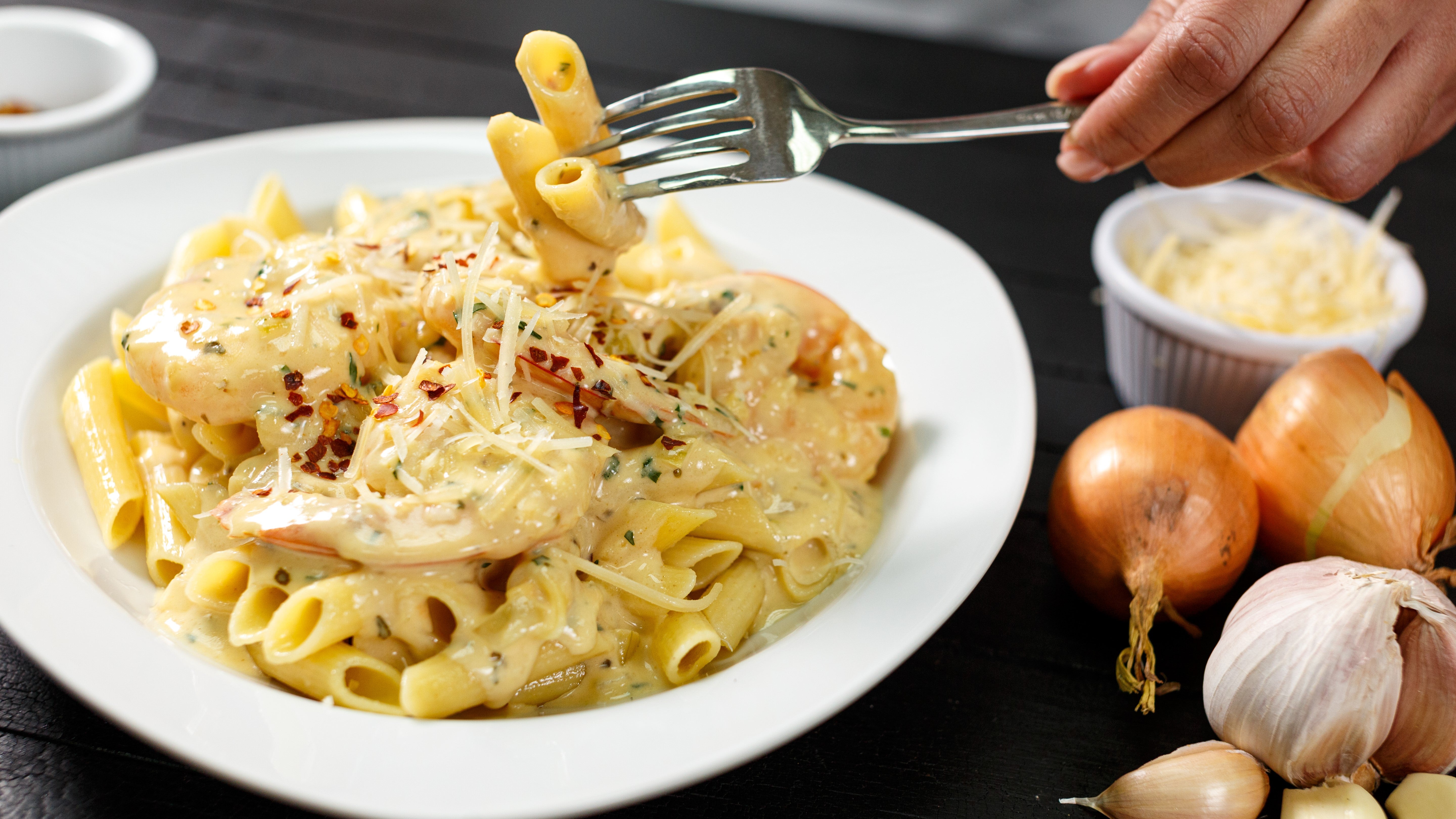 食器   ALFREDO Shrimp Alfredo | Nestlé Recipes