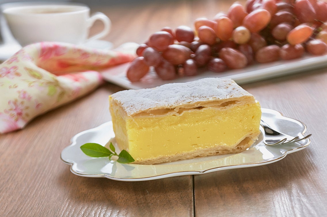 Vanilla Custard Slices | Nestlé Recipes
