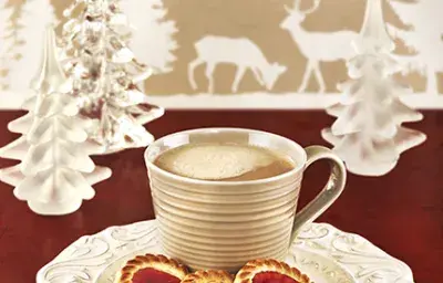 Hazelnut Ponche De Creme Hazelnut Ponche De Creme