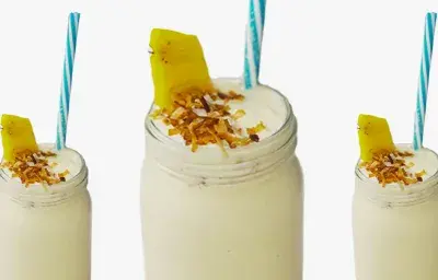 Pina Colada Smoothie Pina Colada Smoothie