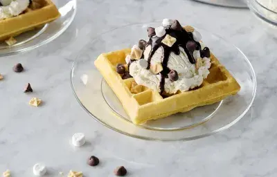 Waffle Sundaes.jpeg Waffle Sundaes.jpeg
