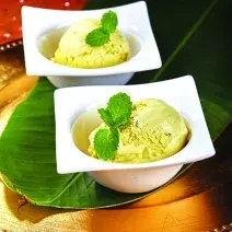 Curry And Mint Ice Cream