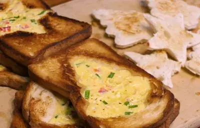 Christmas Egg Toast Christmas Egg Toast