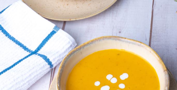 Coconut Curry Pumpkin Soup - IQS Recipes