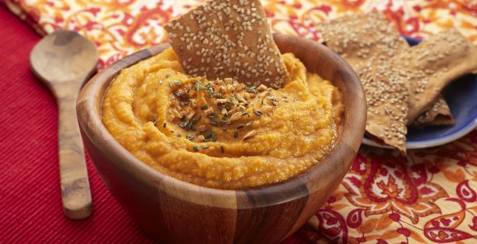 Roasted Garlic & Pumpkin Hummus