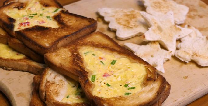 Christmas Egg Toast