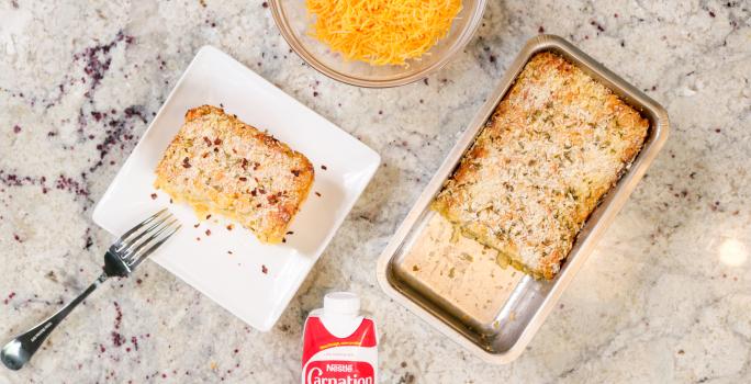 Crispy baked macaroni and cheese using Carnation Full cream evaporated milk